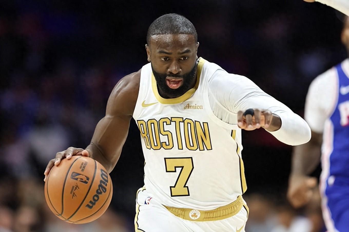 体育视频直播-布朗公开批评裁判被罚3.5万美元！曾放话不在乎：想罚多少罚多少