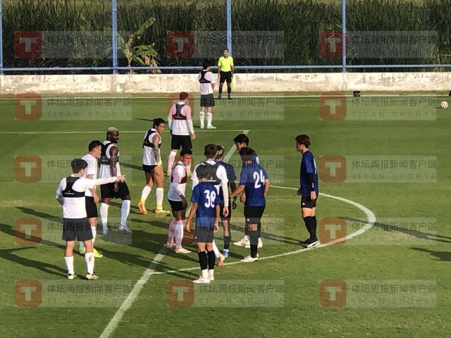 体育视频直播-1分钟内连丢2球！云南玉昆泰国热身1比2负日本球会