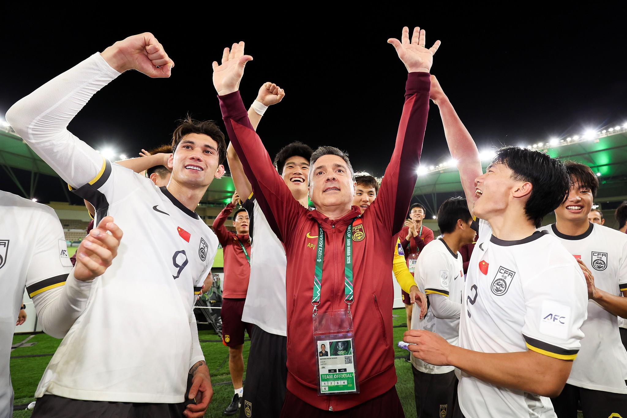 体育视频直播-骆明:传控和防范不是反义词关系;U23球员脚下有活是基础