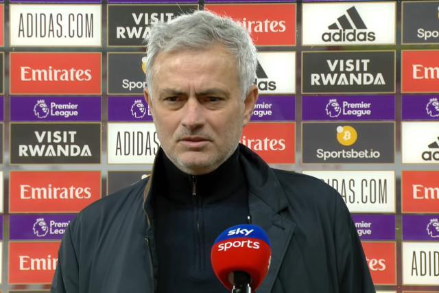 体育视频直播-穆里尼奥：裁判错判决定比赛 很遗憾没法采访裁判